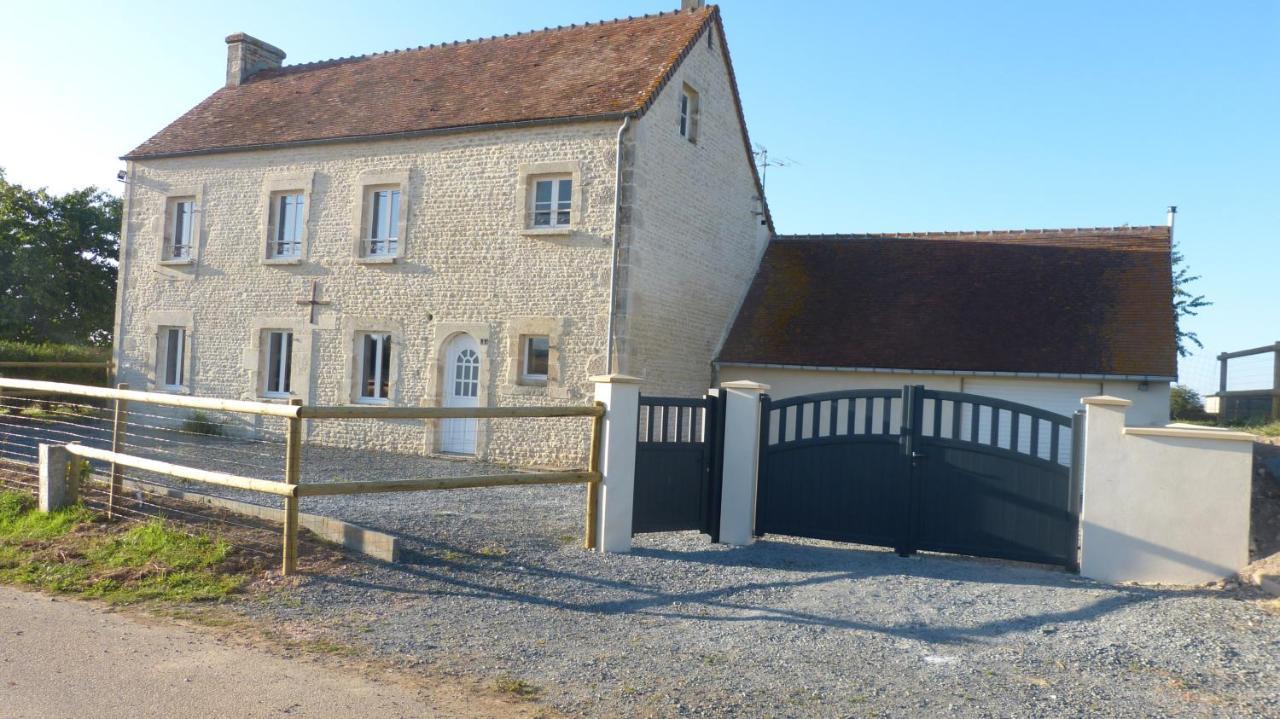Maison De La Delle Pertheville-Ners ภายนอก รูปภาพ